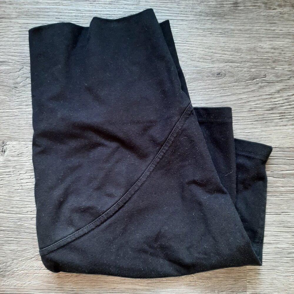 Pact Maternity shorts